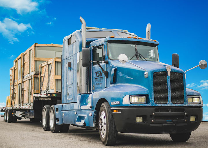 Flatbed trucking: The best way to shift your business to a different place